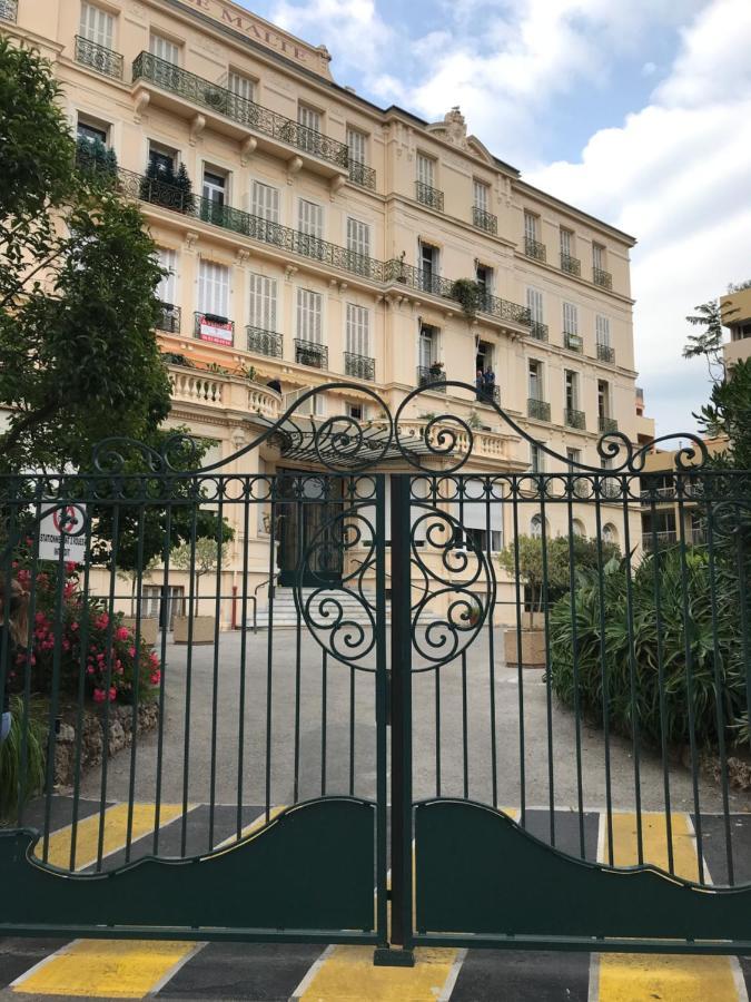 Appartement Terrasse Dans Palace Centre Ville Menton Exteriér fotografie
